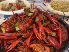 -松哥油焖大虾.小龙虾.黑鸭煲(海岸城店)