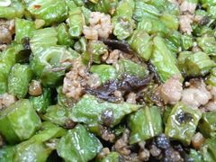 -李连贵酒家熏肉大饼(昆明街店)