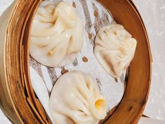 蟹粉汤包-松鹤面馆·古法焖肉面(观前店)