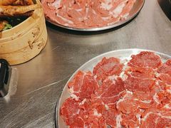 -鹿鸣山草本茶香火锅(园西路店)