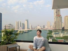 -曼谷湄南河畔华美达广场酒店