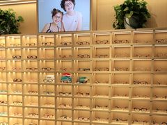 -一代眼镜·蔡司配镜(浦东大拇指广场店)
