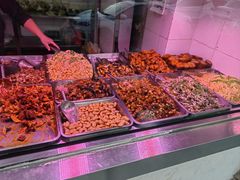-老六素货(王顶堤店)