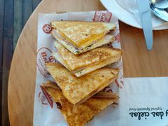 比基尼黑松露火腿三明治-tapas by dos cielos西班牙餐厅(重庆光环购物公园店)