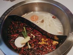 -卤校长重庆火锅(国兴店)