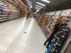 -家乐福(古北店)