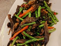 干煸豆角鹿茸菌-闫府私房菜·百年鲁菜(恒隆店)