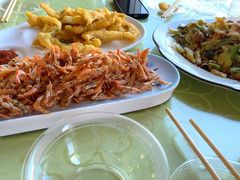 -雪湖煜辰鱼头老店(雪野湖店)