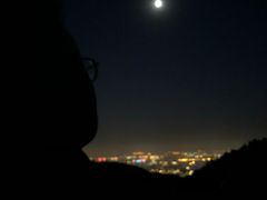 -鬼笑石后山停车场
