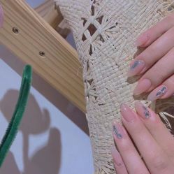 -NEW LOOK-绿麓 · 美甲美睫脱毛工作室