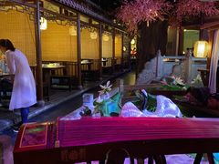 -韵秋荷(宝山龙湖天街店)