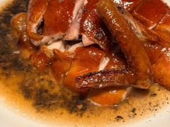 黑松露脆皮鸡（半只）-小炳胜(卓悦中心店)