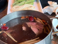 -德天肥牛海鲜火锅(城西银泰店)