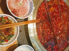 -周小明火锅(黑金冠社区店)