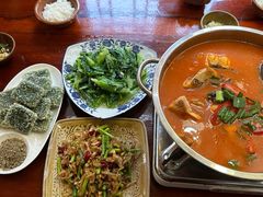 -苗湘食府(十年店)