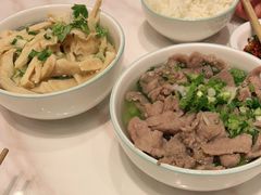 -犇逸·乐山跷脚牛肉·四川现炒(览海店)