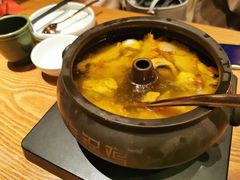 金耳汽锅鸡-云海肴云南菜(正大广场店)