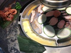 -哈哈碳都·牛肋条无限自助烤肉(台江万达店)