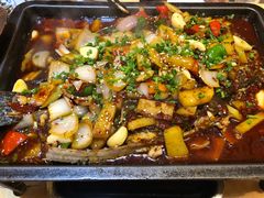 -重庆万州烤鱼(鼎好鱼餐饮临港宝龙店)