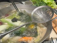 -左庭右院鲜牛肉火锅(金山万达店)