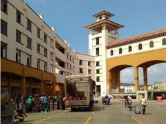 -鸿港海鲜批发市场