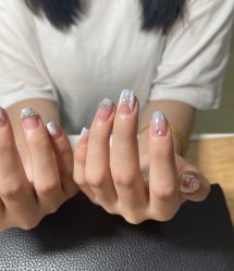 -初心纹眉洗眉·美睫专业店