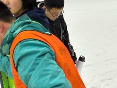 -乔波室内滑雪场