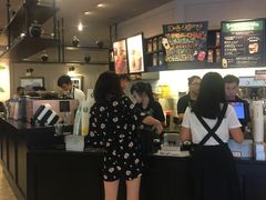 -星巴克(港汇1号办公楼店)