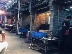 -清真·老金烧烤·小龙虾(奥体中路店)