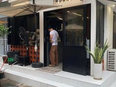 -CowCow其其·牛杂咖啡公司(六运店)