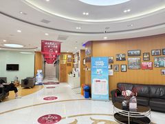 -雅悦齿科(顾村公园店)