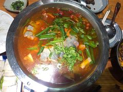 酸汤鱼-野山舂·贵州现舂酸汤火锅(鸿通城店)