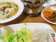 -南城香·饭香串香馄饨香(赵公口店)