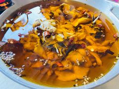 -鑫巴蜀小镇 · 水煮鱼专研店(玉桥店)