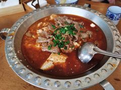 -石磨豆花家常菜·牦牛排土火锅