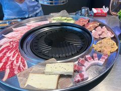 -哈哈碳都·牛肋条无限自助烤肉(台江万达店)