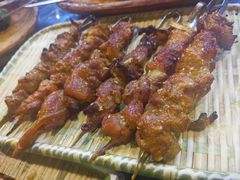 -乡村馕坑肉·烧烤·新疆菜·本地人更爱吃(阿勒泰首店)