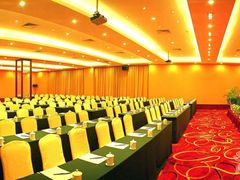 -山明水秀大饭店