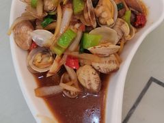 -覃记海鲜美食餐厅