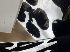 -涨巢·潮玩水疗局