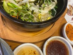 -草家酱蟹炭火烤肉店(珲春南路一店)