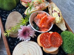 -Hi City·城市之巅