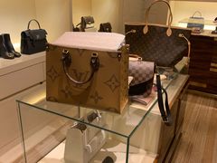 -LV路易威登(国际广场店)