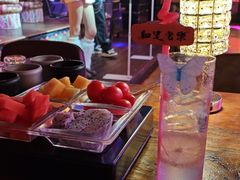-喜鹊音乐酒馆(西街店)