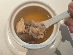 泉水菌菇鸡汤-觀芷隐轩