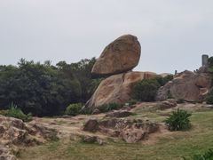 -东山风动石景区