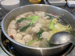 -一席地·本地鸡窝·杭帮鸡火锅(萧山银隆百货店)