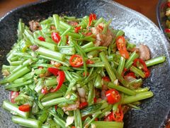 辣炒空心菜杆-辣瓦·江西爆炒馆子