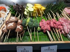 -雍容荟帝王蟹活龙虾展台自助(IFS黑金店)