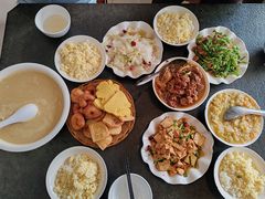 -老吴起黄米饭炖羊肉剁荞面